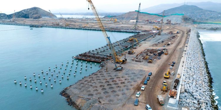 SUFRAMA promove Evento sobre Megaporto de Chankay e Integração Brasil-Peru