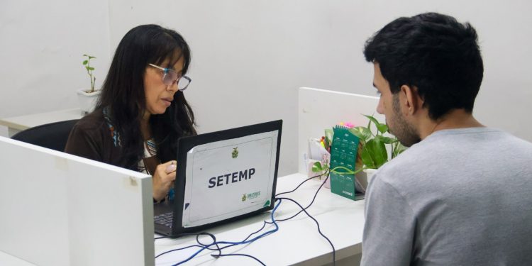 Sine Amazonas divulga 106 vagas de emprego para esta quarta-feira