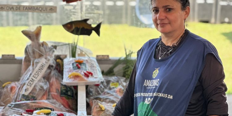 ADS realiza feira de produtos regionais para apoiar produtores rurais e artesãos