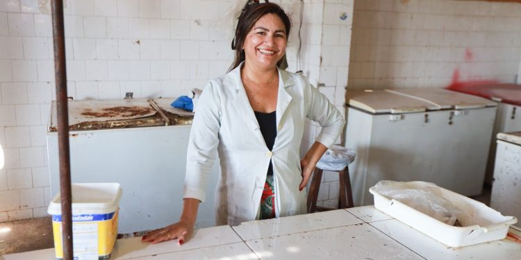 UGPE certifica beneficiários do mercado e da feira na Lagoa da Francesa