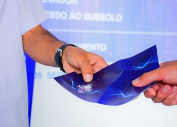 Sesc Amazonas oferece troca de ingressos dos shows Jeito Moleque e Grupo Revelação