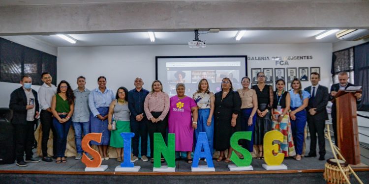 Amazonas realiza seminário para avaliar e desenvolver propostas socioeducativas