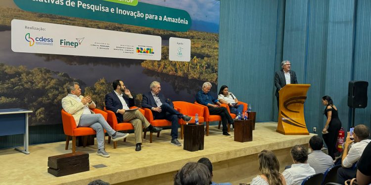 Suframa entrega 30 recomendações para o desenvolvimento da Amazônia