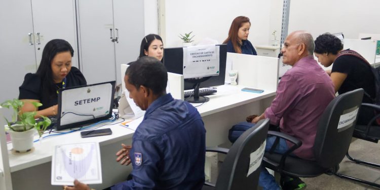 Sine Amazonas divulga 154 vagas de emprego para esta terça-feira