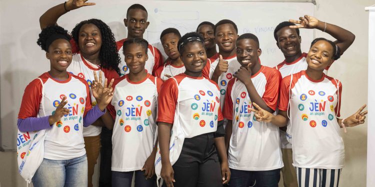 Inscrições para capacitação gratuita de jovens haitianos em Manaus vão até domingo