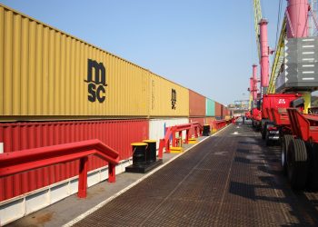 Amazonas alcança US$ 1,24 bi na soma de importação e exportação no mês de setembro