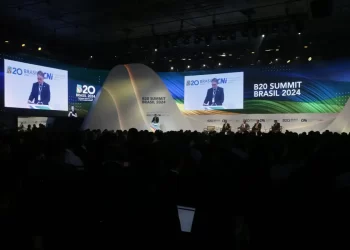 B20 debate regulação da IA enquanto empresas de tecnologia pedem diálogo