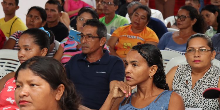 Servidores da assistência social participam de capacitação sobre programa Bolsa Verde