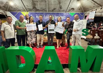 Governo do Amazonas incentiva pescadores artesanais de Manacapuru com crédito rural de R$ 500 mil