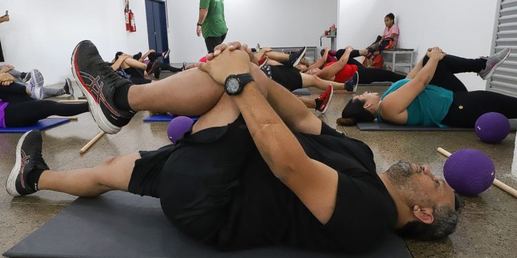 Novembro Azul: Atividade física é aliada na prevenção ao câncer de próstata