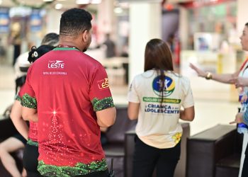 Mutirão de emissão gratuita de RG para crianças e adolescentes de baixa renda acontece em Manaus