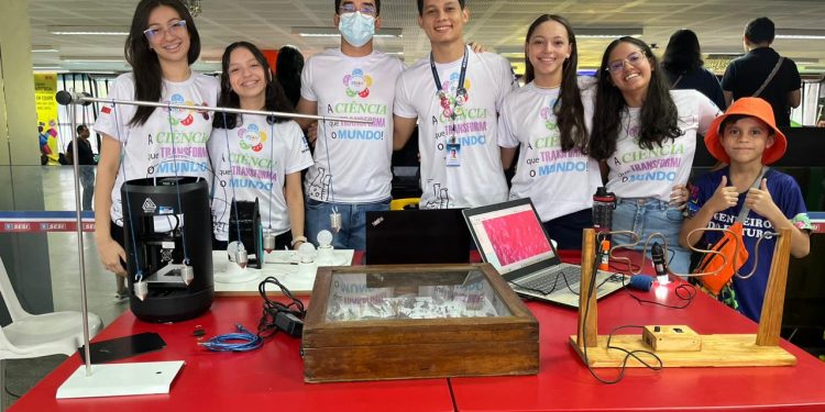 Escolas SESI anunciam programa bilíngue em 2025