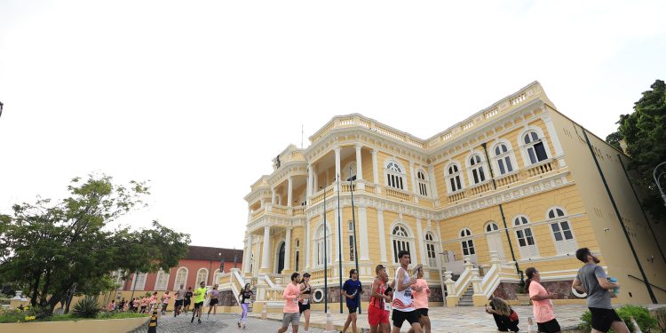 Corrida reuniu atletas para celebrar 128 anos do maior patrimônio histórico
