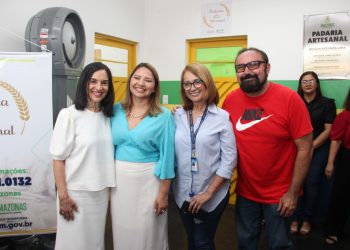 Lu Alckmin visita padaria artesanal em Manaus