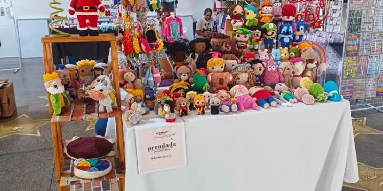 Bazar criativo reúne mulheres empreendedoras