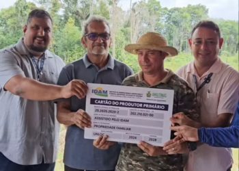 Idam entrega documentação a agricultores familiares da zona rural de Manaus