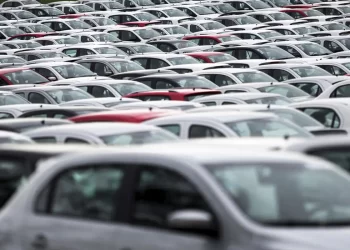 Venda de veículos automotores sobe 6% em janeiro