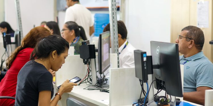 Sine Amazonas divulga 163 vagas de emprego para esta terça-feira