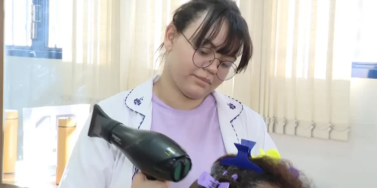 Setor de serviços cresce 3,1%, mostra IBGE