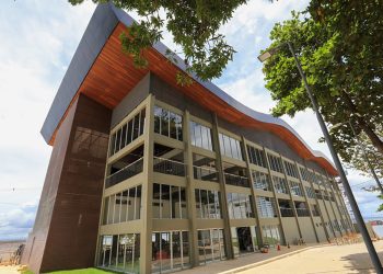 Mirante Lúcia Almeida, o cartão-postal de Manaus com uma vista incrível