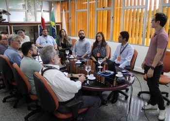 UEA apresenta à Suframa projeto de sistema inteligente de chatbot voltado à ZFM