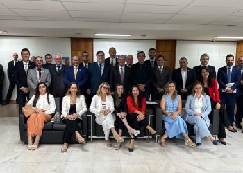 Sedecti participa de reunião com