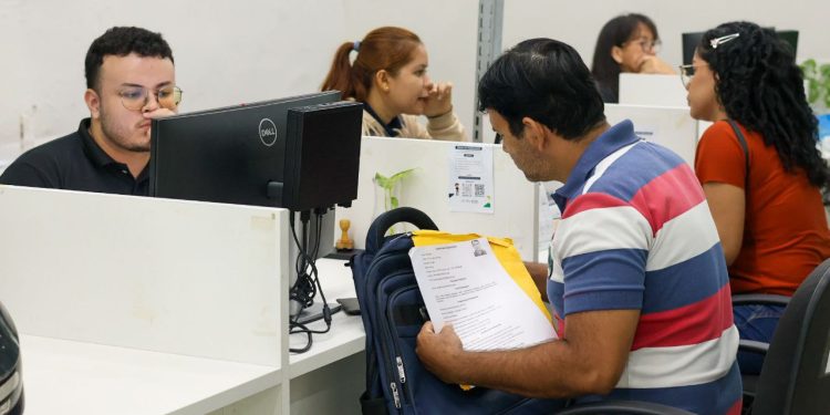 Sine Amazonas divulga 164 vagas de emprego para esta quinta-feira