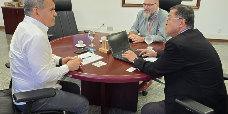 Suframa conhece estratégia de investimentos em PD&I da Foxconn na região