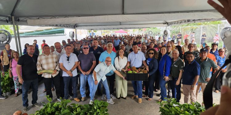 Governo do Amazonas entrega