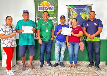 Agricultores de Envira são beneficiados com R$ 61 mil em crédito e documentos rurais