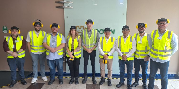 Suframa visita unidade da Crown Embalagens Metálicas