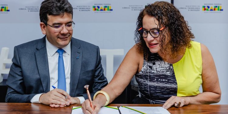 Ministério da Ciência, Tecnologia e Inovação lança Bolsa Futuro Digital para formar 10 mil programadores