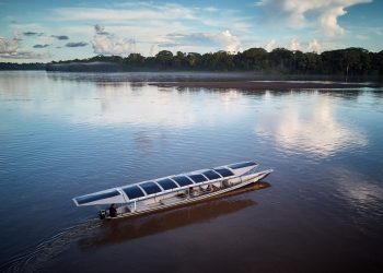 Energia solar transforma transporte indígena na Amazônia