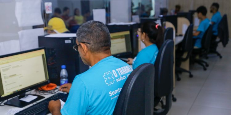 Sine Manaus oferta 306 vagas de emprego nesta quarta-feira, 25/6