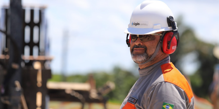 Cigás amplia gás natural com obras aceleradas em Manaus