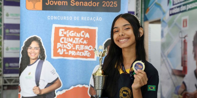 Aluna da EE Manuel Rodrigues de Souza representará o Amazonas no programa Jovem Senador
