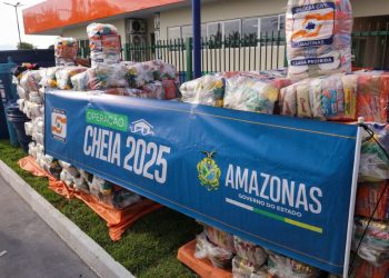 Governo do Amazonas divulga boletim sobre a cheia no estado, nesta terça