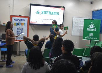 Suframa leva conhecimento sobre a Zona Franca de Manaus a estudantes do ensino médio