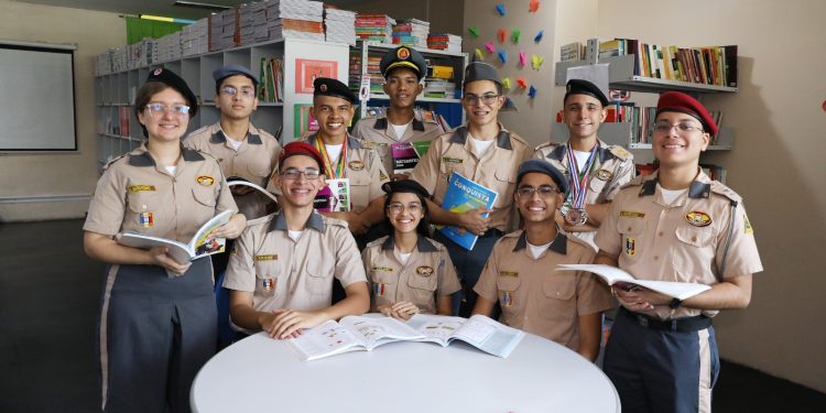 Estudantes do Amazonas viajam ao Japão para representar o Brasil na AIMO 2025