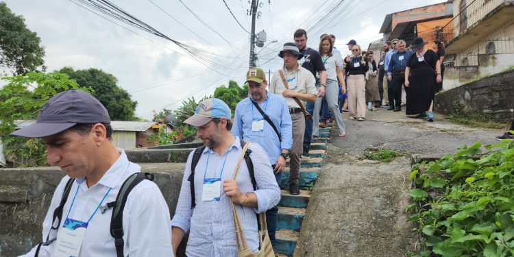 Saneamento básico na Amazônia: MIT visita Manaus e destaca soluções inovadoras