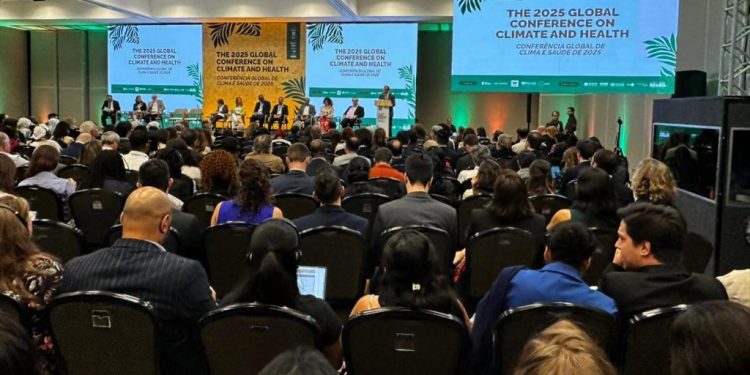 Amazonas se destaca na Conferência sobre Clima e Saúde 2025