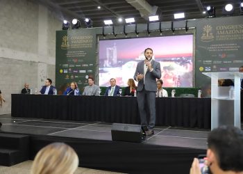 Congresso Amazônico de Direito à Educação: Semed apresenta projetos de inclusão e inovação em Manaus