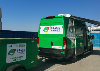 Unidade Odontológica Móvel em Manaus reforça saúde bucal