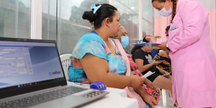 Unidades Móveis de Saúde da Mulher em Manaus