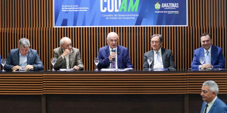 Aprovação de projetos industriais no Amazonas impulsiona economia em 2025