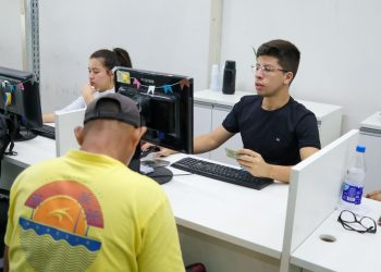 Sine Amazonas divulga 225 vagas de emprego para esta quarta-feira