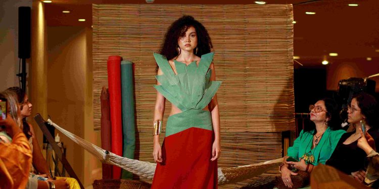 Amazon Poranga Fashion 2025: moda autoral e sustentabilidade amazônica no Largo de São Sebastião