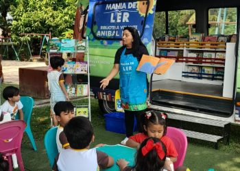 Mania de Ler leva cultura e incentivo à leitura para comunidades do Amazonas