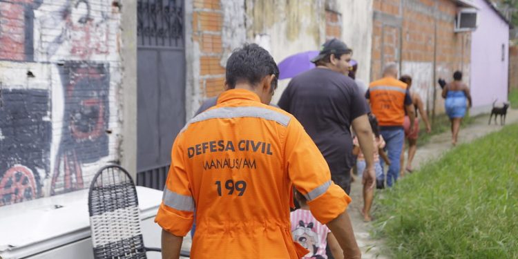 Defesa Civil de Manaus fará teste do sistema nacional “Defesa Civil Alerta”