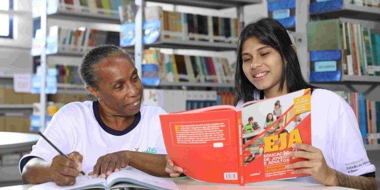 Provão Eletrônico Manaus: inscrições abertas para conclusão dos estudos